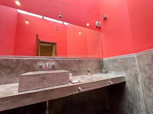 Hermosa Propiedad En Venta De 4 Dormitorios En Zona Lugano, Punta Del Este.