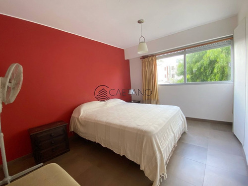 Imagen 22 de 30 de Venta De Apartamento 2 Dormitorios En Playa Mansa, Punta Del Este. - Punta Del Este Mansa