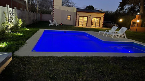 Casa Quinta En Venta - 1 Dormitorio 1 Baño - Cocheras - 774mts2 - General Rodríguez