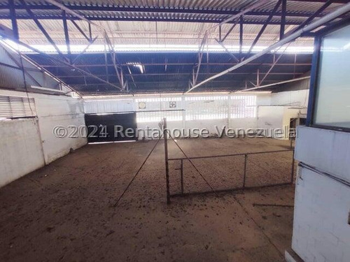 Chm11 Galpon En Venta Zona Industrial Soco 24-26697