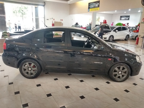 Volkswagen Polo Sedan 1.6 Comfortline Total Flex 4p 2008