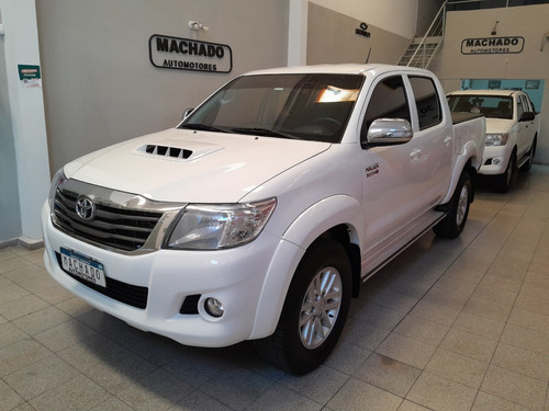 Toyota Hilux 3.0 Cd Srv Cuero 171cv 4x2 - E4