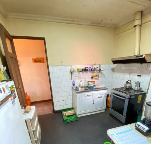 Gran Casa En Inmejorable Y Versátil Ubicación