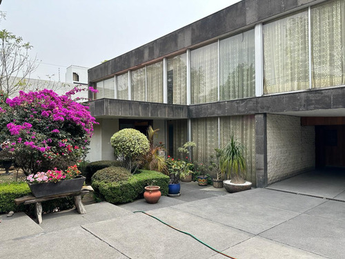 Casa En Venta, Las Águilas