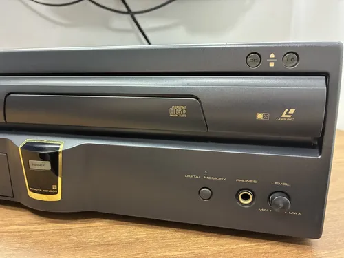 Laserdisc Pioneer Cld-a100 Laseractive Console Leia | MercadoLivre
