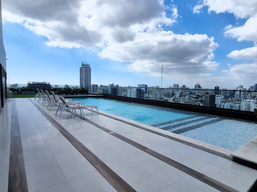Apartamento Alquiler, En Naco, Nuevo, Modernamente Amueblado Y Equipado