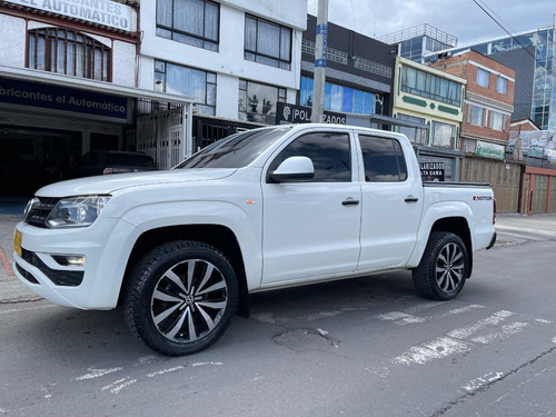 Volkswagen Amarok 2.0 Trendline T 340 hp