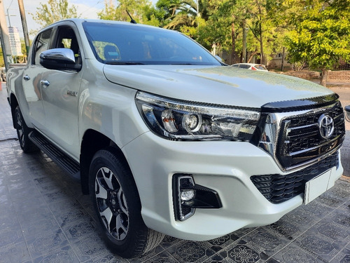 Imagen 6 de 20 de Toyota Hilux 2019 2.8 Cd Srx 177cv 4x4 At