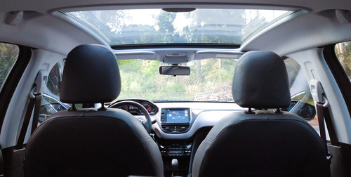 Peugeot 208 1.6 Feline