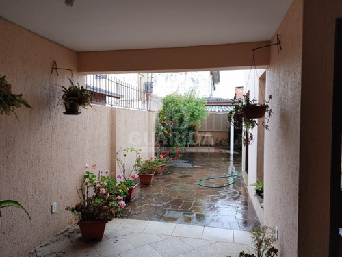 Imagem 2 de 15 de Sobrado - Camaqua - Ref: 207801 - V-207913