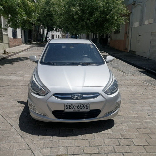 Imagen 4 de 12 de Hyundai Accent 1.4