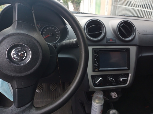 Imagem 4 de 10 de Volkswagen Gol G6 2015