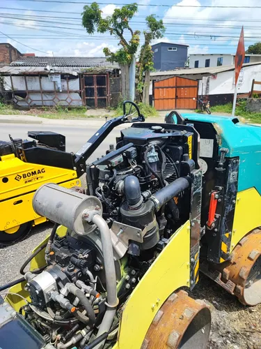 Compactador Bomag Arw65
