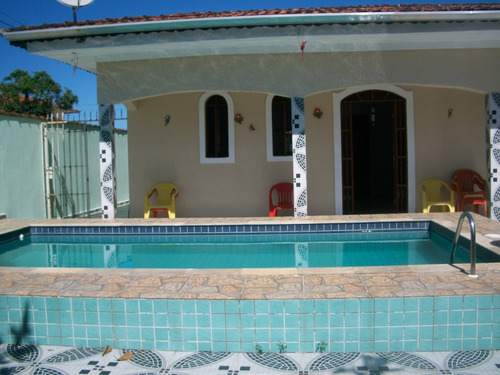 Casa Na Praia De Mongaguá Com Piscina