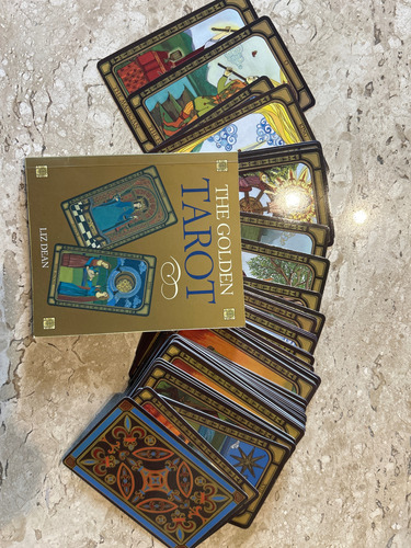 The Golden Tarot - Pouco Uso (Usado)