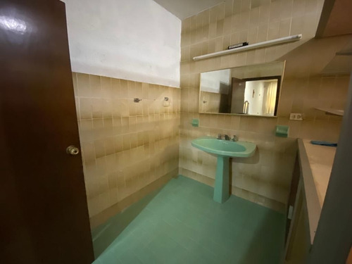 Imagen 17 de 18 de Se Renta Casa En Colonia México Ubicada En Esquina,