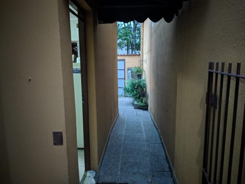 Imagem 7 de 11 de Casa Para Venda Em Mogi Das Cruzes, Vila Suissa, 3 Dormitórios, 1 Suíte, 1 Banheiro, 2 Vagas - C123_2-875457