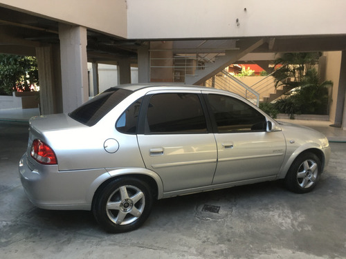 Chevrolet Corsa Full