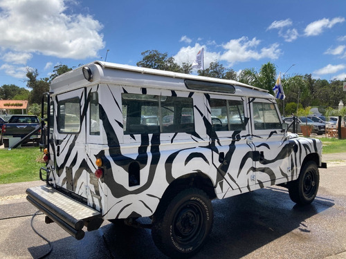 Land Rover Santana Diesel 4x4 1070 Docs Al Dia 110 Special
