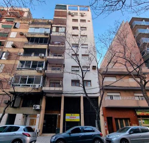 Retasado Local/oficina De 430 M2 (815 Us$/m2) Us$ 350.000, A La Calle Ideal Instituciones, Coworking, Abogados, Consultorios