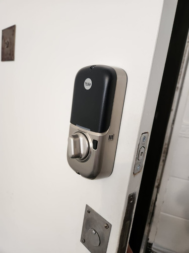Instalación Cerraduras Digitales Puerta De Madera En Caba