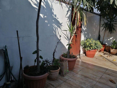 Hogares Gestión Inmobiliaria, Vende Solida Casa De 3d1b - Me
