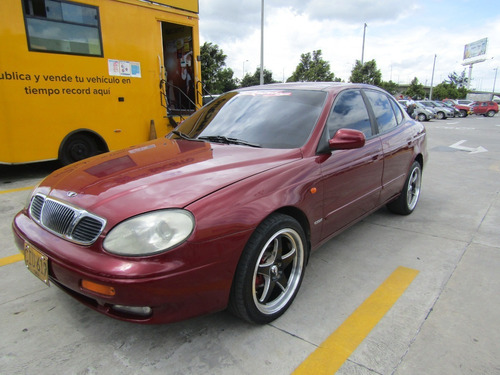 Imagen 1 de 14 de Daewoo Leganza