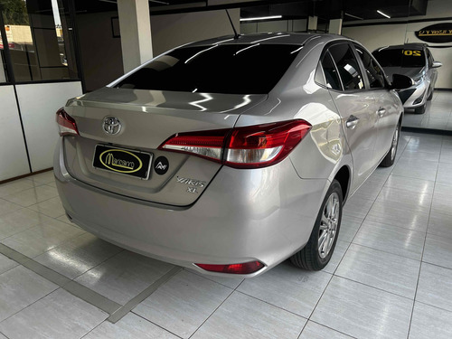Toyota Yaris Sedán 1.5 16V FLEX SEDAN XL PLUS CONNECT MULTIDRIVE