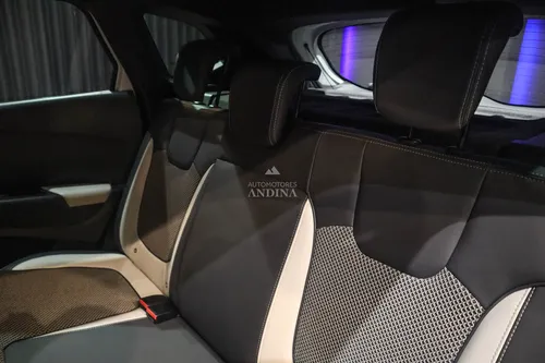 Renault Captur Intens Automática 2.0