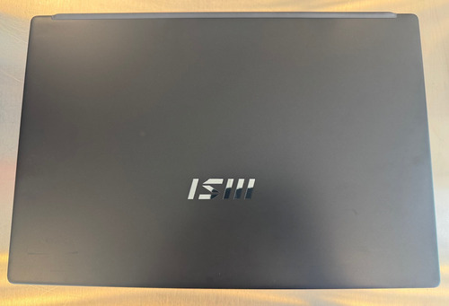Laptop Msi Modern 15 H, Core I9, 32gb 1tb Ssd 15.6 Full Hd. Negro (Usado)