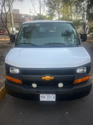 Chevrolet Express 6.0ls C 15 Pas At
