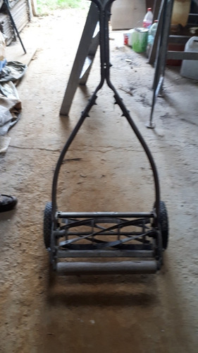 Corta Cesped Helicoidal Craftman