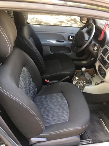 Renault Clio Get Up 2010