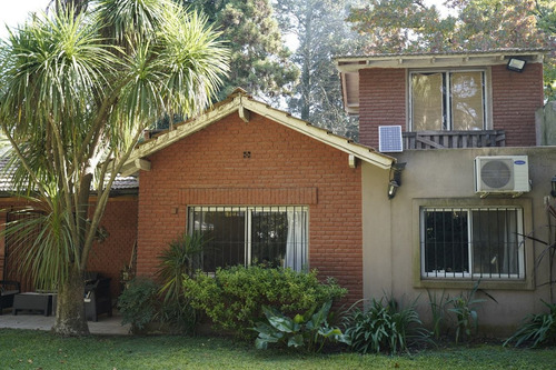 Imagen 5 de 28 de Venta De Casa 4 Amb. Con Pileta, Parque Leloir, Ituzaingo