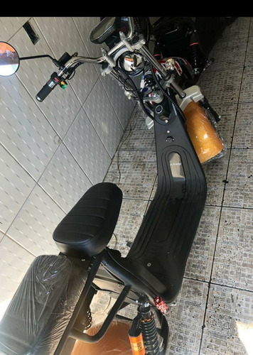 Imagem 1 de 4 de Moto Elétrica