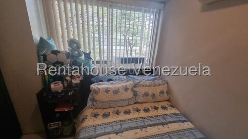 Apartamento En Alquiler, Campo Alegre, Mls #25-12881