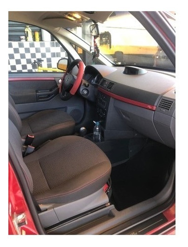 Imagem 2 de 9 de Meriva Chevrolet 2010 Completo