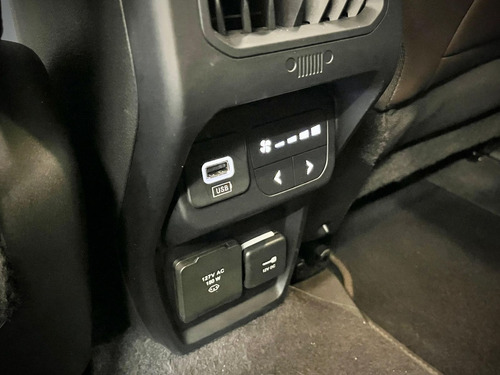 Jeep Commander Overl. TD380 2.0 4x4 Die. Aut.