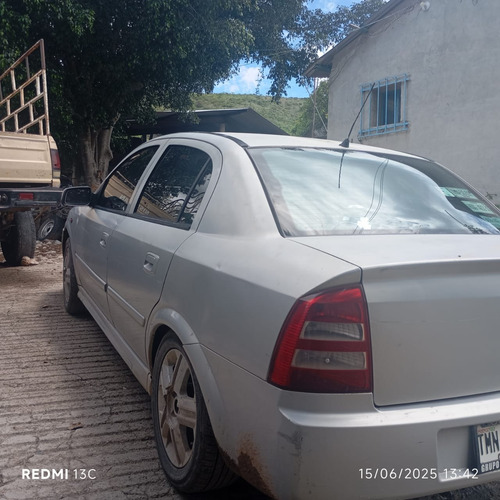 Chevrolet Astra 2.4 4p Elegance F Mt