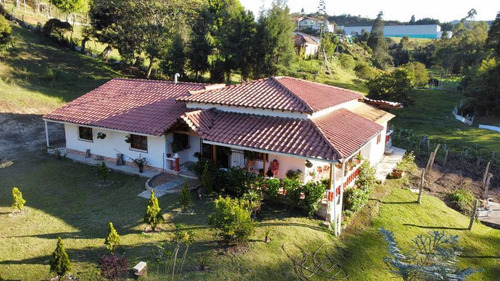 Imagen 2 de 16 de Finca Campestre En La Variante Del Aeropuerto-guarne Vereda San Jose