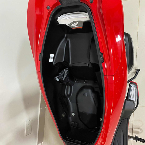 Imagen 14 de 15 de Honda Pcx 150 Usdada 2018 Fi Scooter Automatica Nmx 999 Moto
