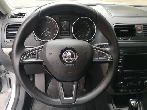 Skoda Yeti City Elegance Modelo 2015 Camioneta 4x4