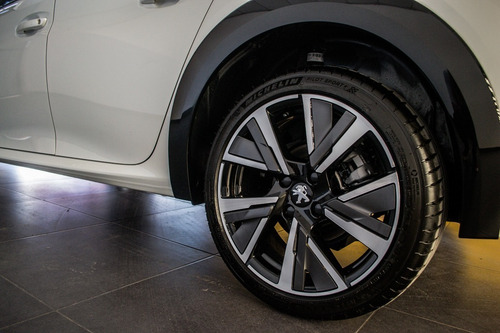 Imagen 8 de 24 de Peugeot 208 2022 1.2t Gt Line 0km Af227 Nv