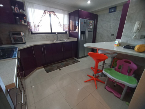 Imagen 10 de 23 de Marisol Castro Vende Townhouse En El Parral | Valencia | Carabobo | Res. Costa Azul | Foth-305 Marisol 04244923040