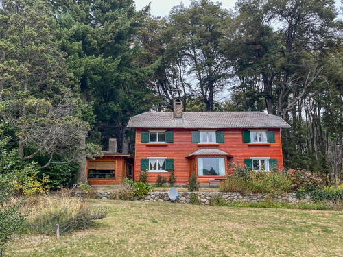 Península De San Pedro A Metros Del Lago Nahuel Huapi - Bariloche