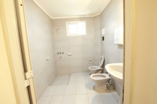 Casa En Venta Apta Para Institución Y/o Comercio
