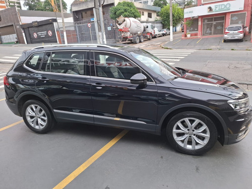 Volkswagen Tiguan Allspac Comf. 1.4 TSI Flex (7) lug. Blindado