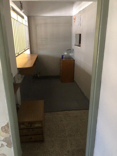 Venta Ph 2 Ambientes A Refaccionar Lanús