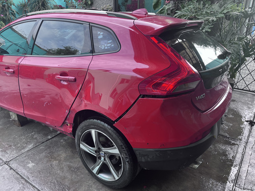Volvo V40 T5 Turbo 5 Cilindros Completo O Piezas