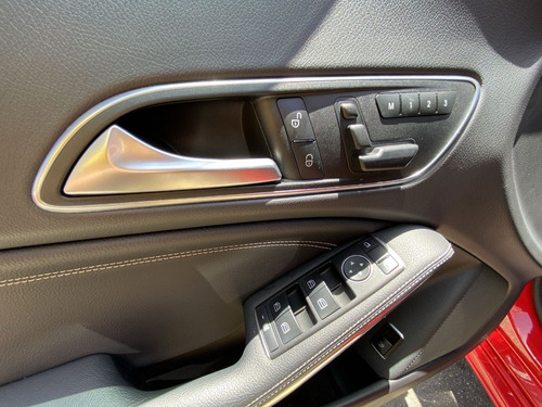 Imagen 13 de 23 de Mercedes Benz Cla 180 1.6